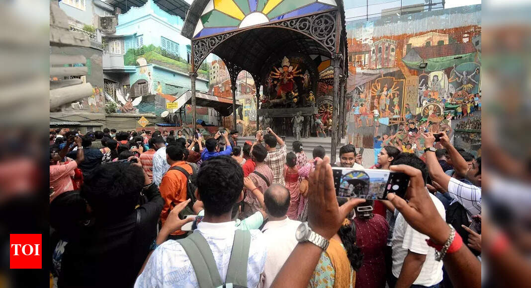 Heritage homes to iconic pandals: Discover Durga Puja one step at a time