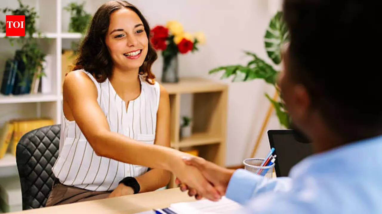 5 things a part-time job can teach what a degree can’t