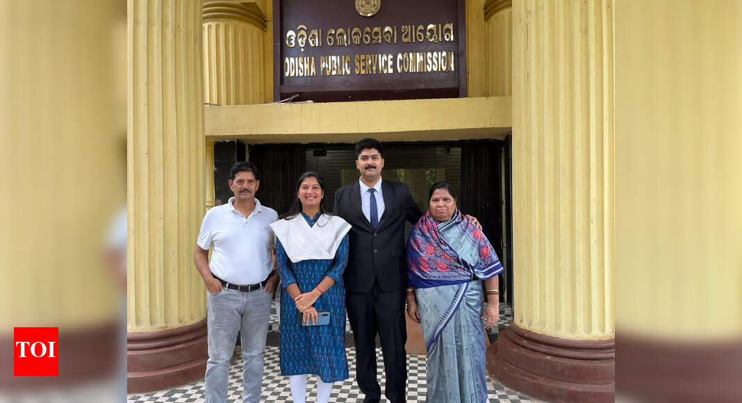 Priyanshu Pal tops Odisha civil services examination-2023