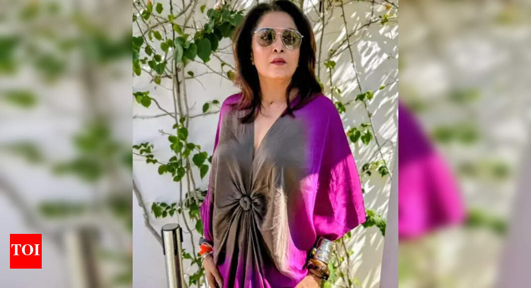 'Roja' Madhoo and 'Baahubali' actress Ramya Krishnan reunite: Celebrate decades of friendship in Spain