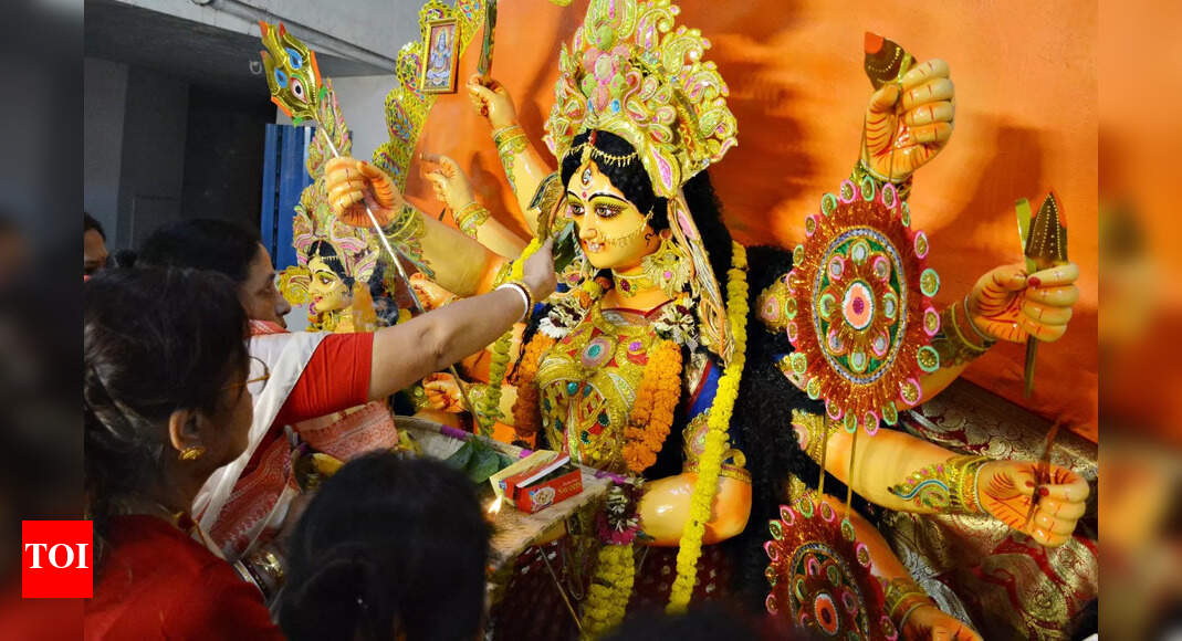 In 62nd year, Durga Puja at Kalibaree Temple in Bhubaneswar stays rooted in tradition