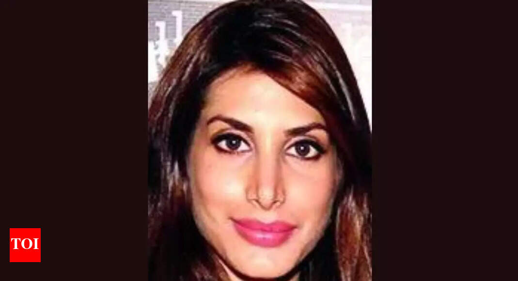 <div>Delhi HC lets Priya file Sunjay's assets list in sealed cover</div>