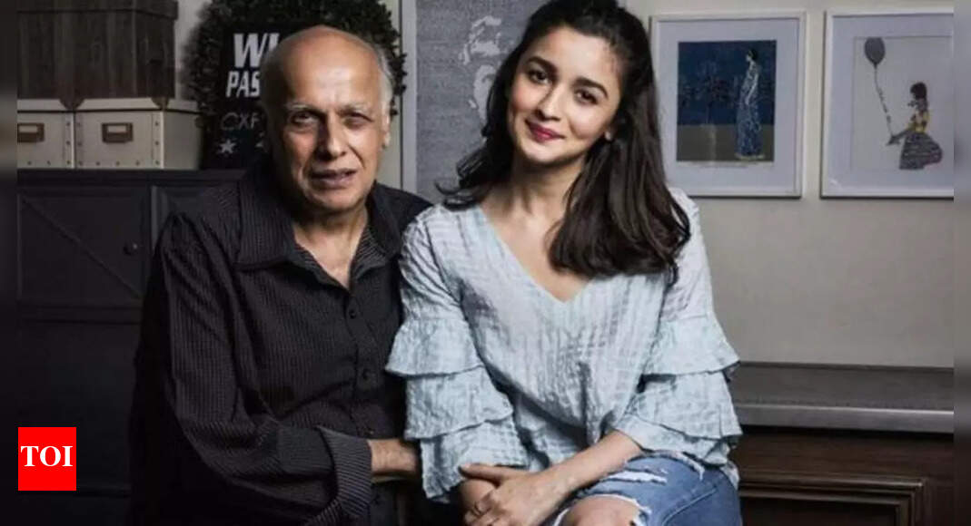 Mahesh Bhatt says the failure of 'Shaandaar' shook Alia Bhatt, calls her ‘ordinary mortal’