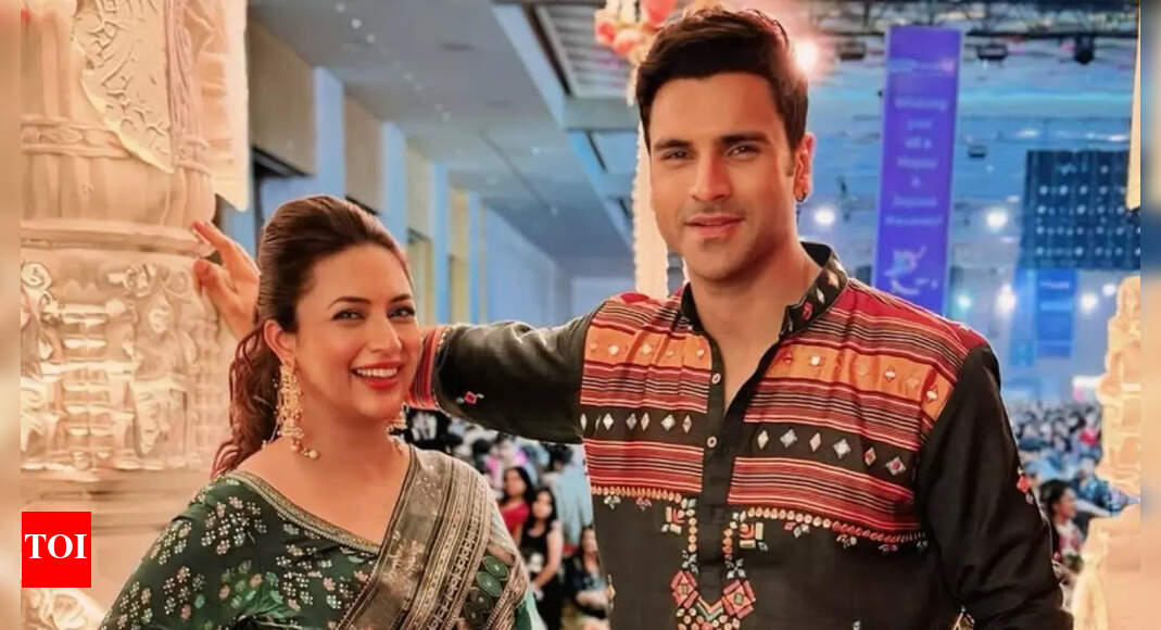 Divyanka Tripathi on introducing Garba to husband Vivek Dahiya; says ‘Finally he could relate to my stories of dancing away all night’