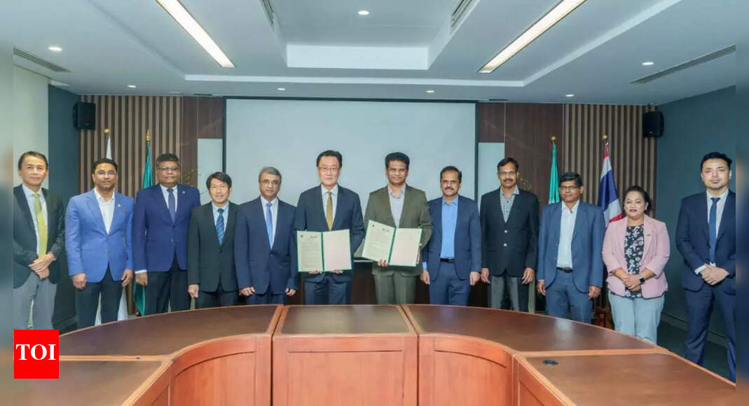 AIT, VIT join hands to boost semiconductor education and research