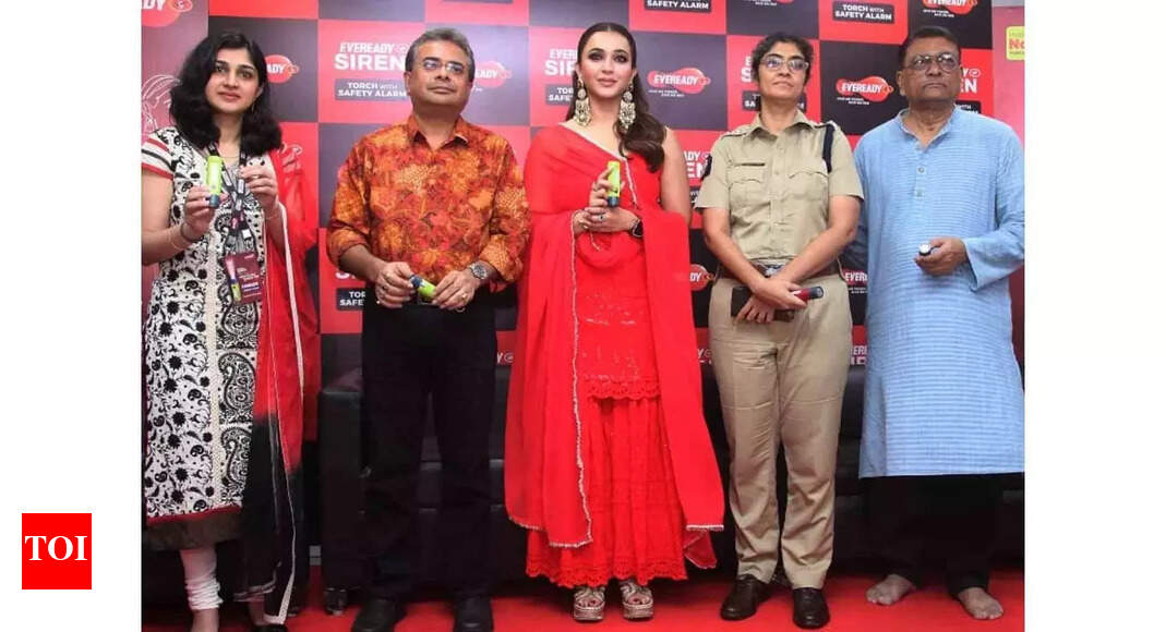 Women’s safety takes centre stage at Kolkata Puja pandals