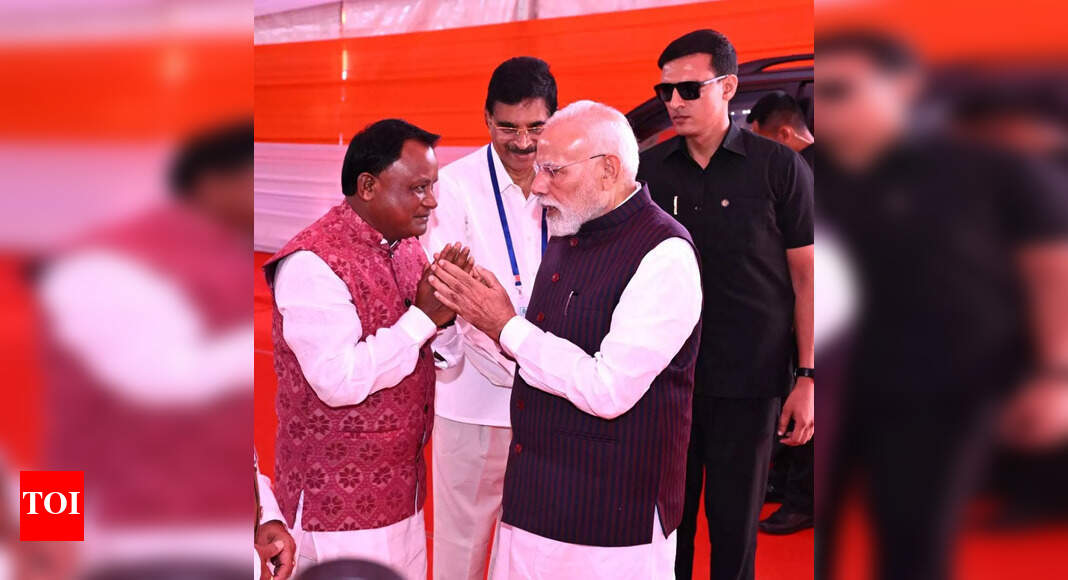 Cong left no opportunity to loot people: Modi, cites Himachal’s cement tax hike