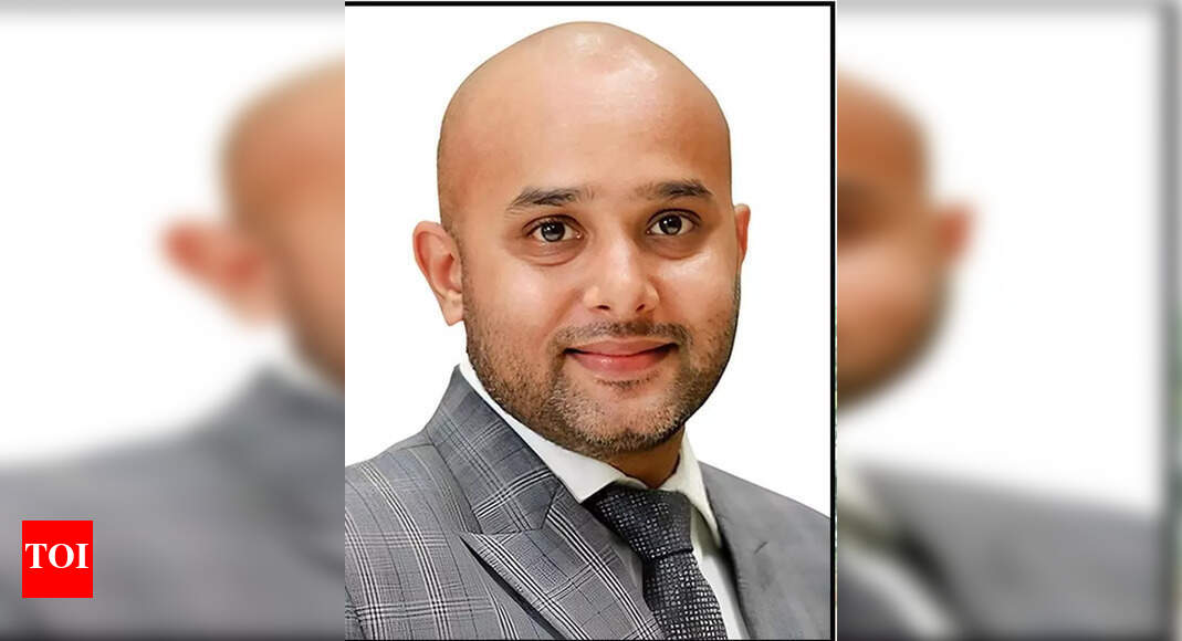 NRI’s body donated for medical education cremated in Anand | Vadodara News - The Times of India
