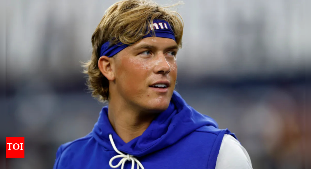 Will Jaxso​n Dart play against the Los Angeles Chargers today? Latest injury update on the New York Giants' quarterback