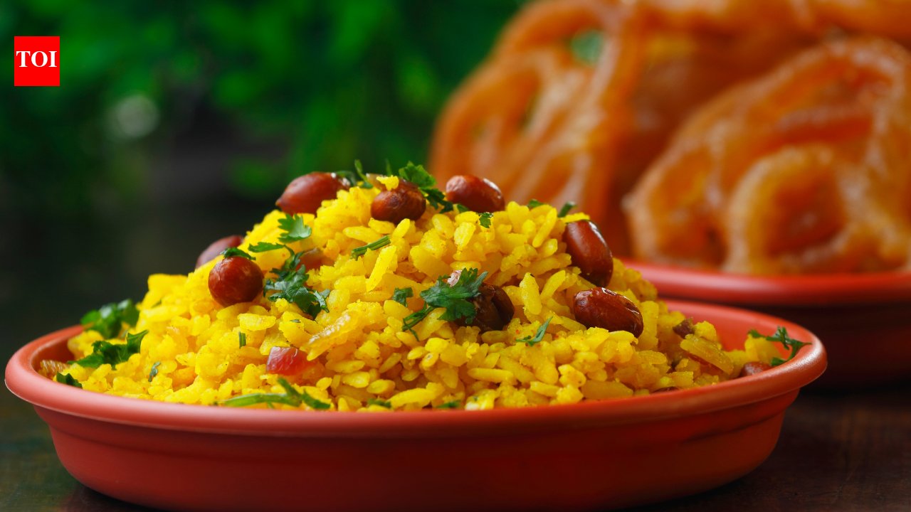 8 smart twists to add more protein to poha