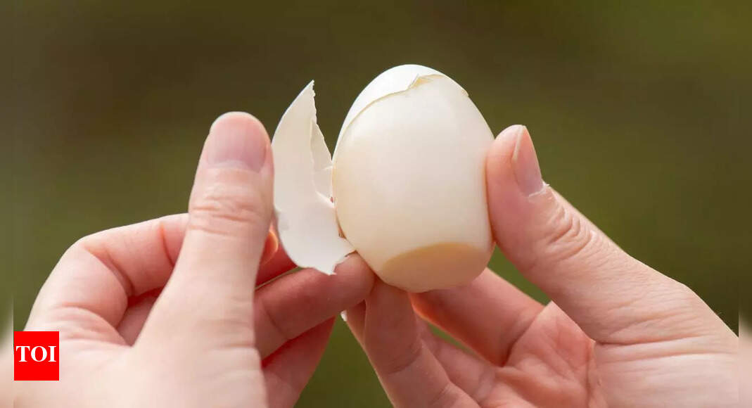 The best way to peel eggs fast revealed: Just add THIS ingredient to boiling water