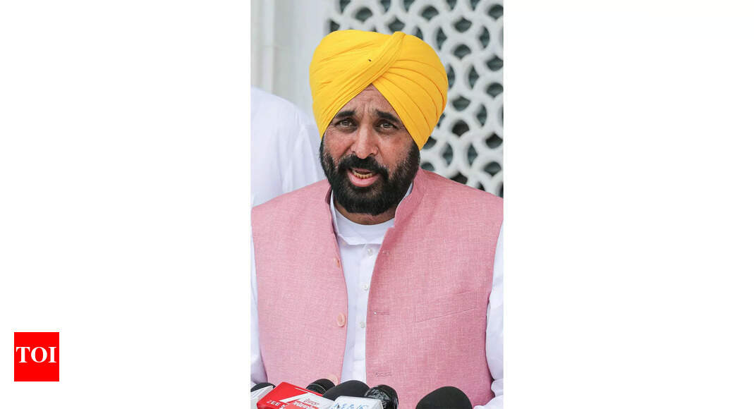 Punjab CM Mann visits Hospital to check on singer Rajvir Jawanda, Prays for his speedy recovery