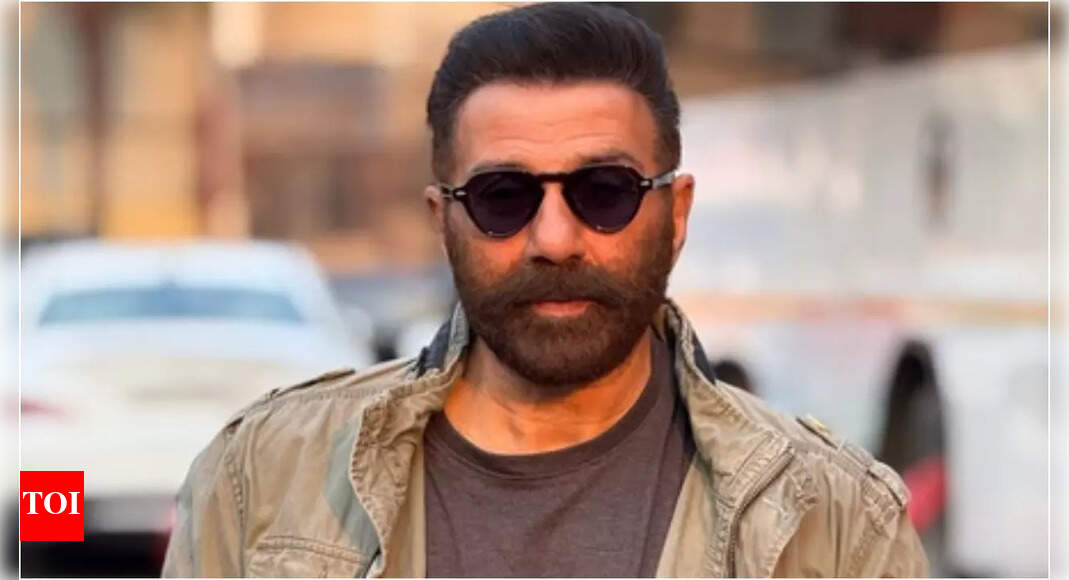 Sunny Deol heads to his nephew's wedding, shares fun driving video en route to Delhi