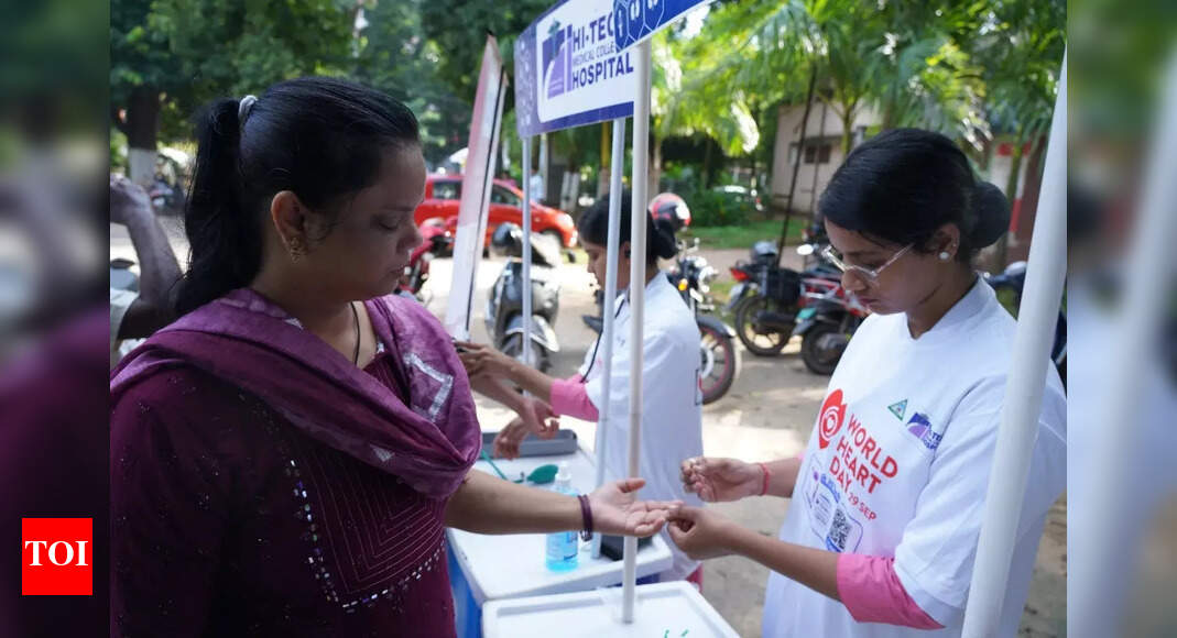 Balanced diet, regular exercise, early screening key to preventing heart ailments: Experts