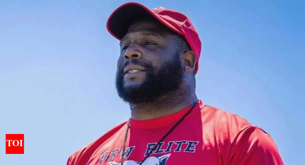 Chaos in Katy Texas as 3 Muslim men shoot Little League baseball coach during prayer