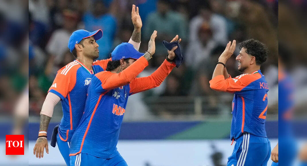 Kuldeep Yadav sparks Pakistan collapse, equals massive T20I record