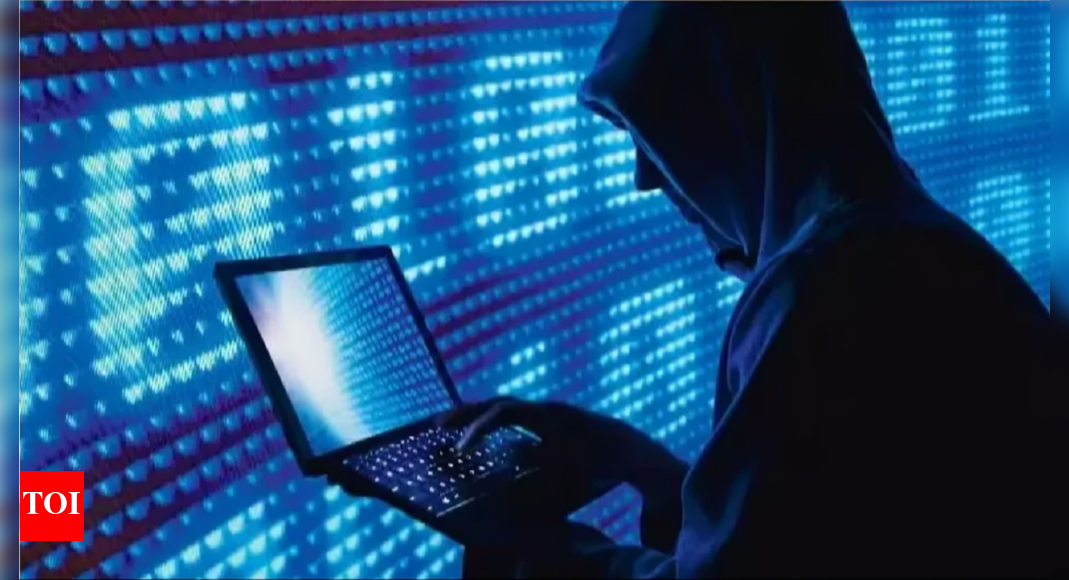 Man arrested for online defamation
