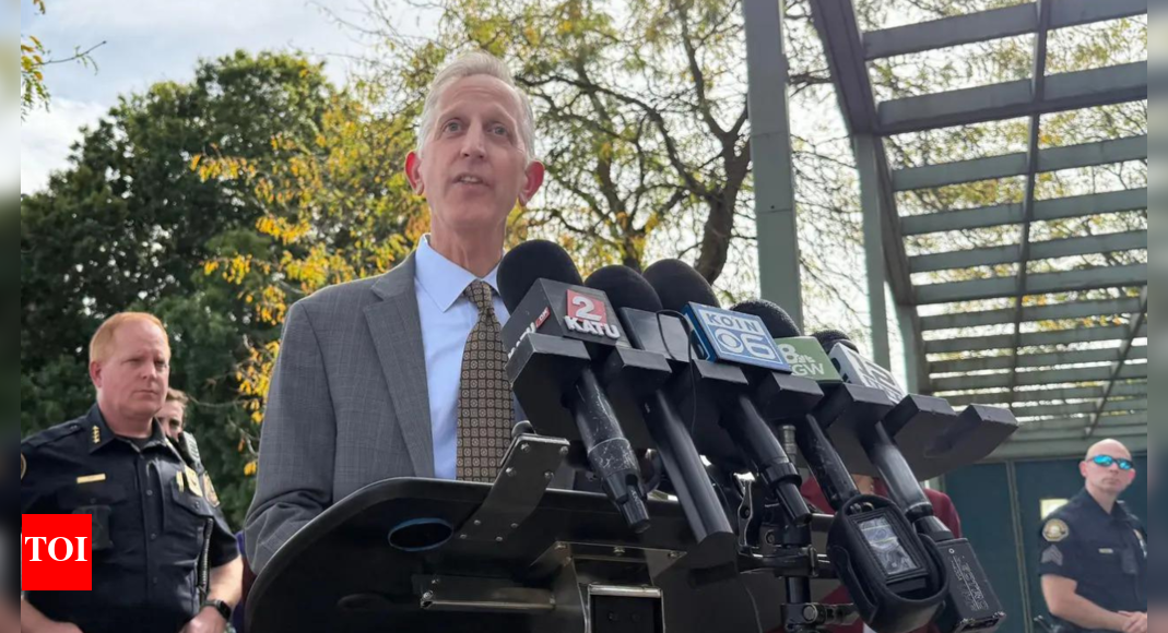 Oregon sues Trump administration: Portland challenges troop deployment
