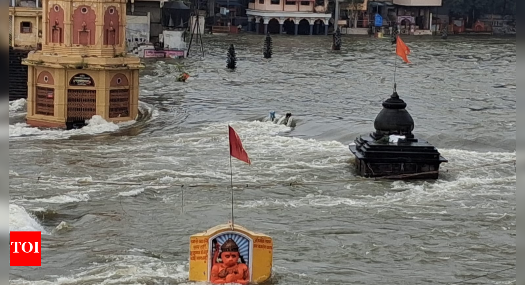 Maharashtra rains: Godavari river water recedes, floodwaters subside; IMD issues yellow alert for Nashik