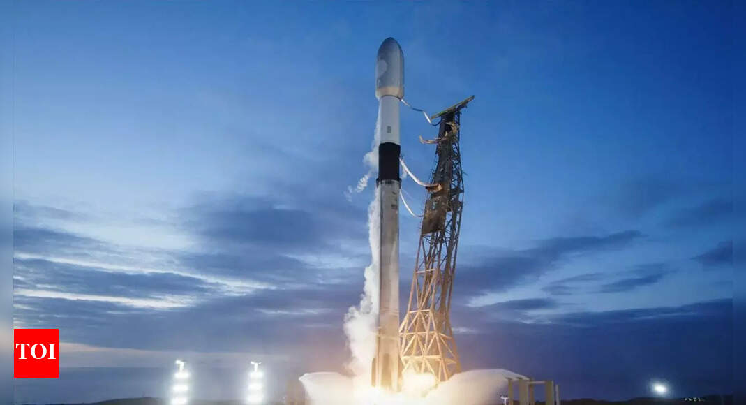 SpaceX Starlink satellite launch from Vandenberg deploys 28 new satellites into orbit | Watch video