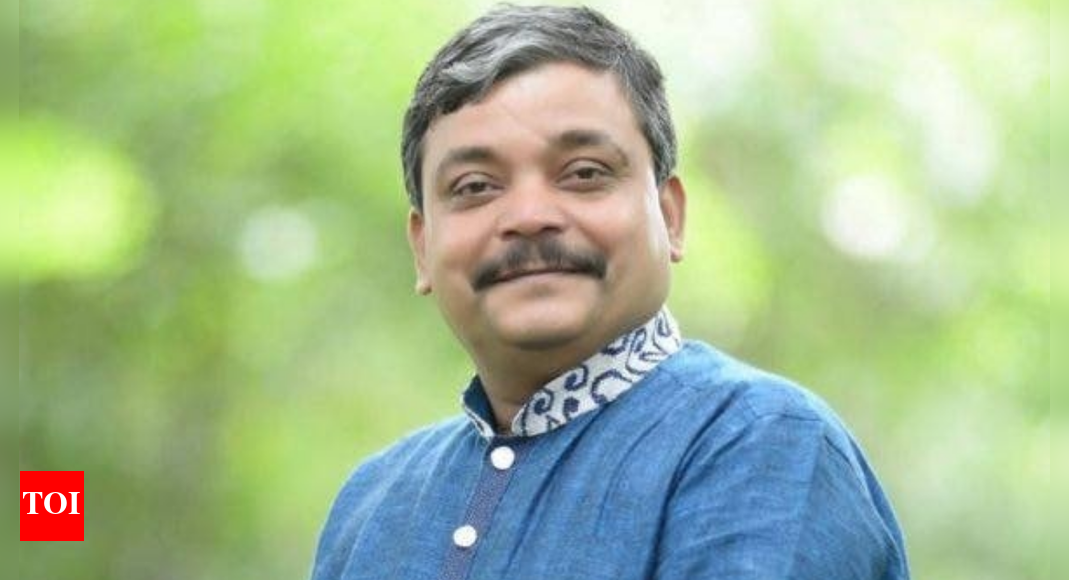 Veteran theatre artist Yashwant Sardeshpande passes away at 62