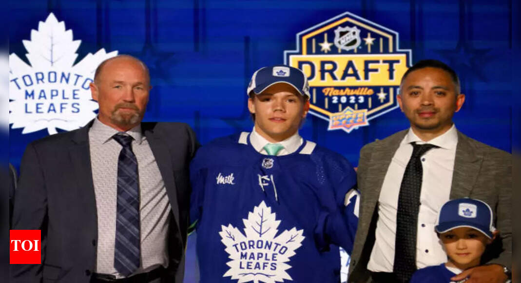 Rookie Easton Cowan earns nod from Maple Leafs Coach Berube leaving veterans on notice ahead of 2025-26 NHL season