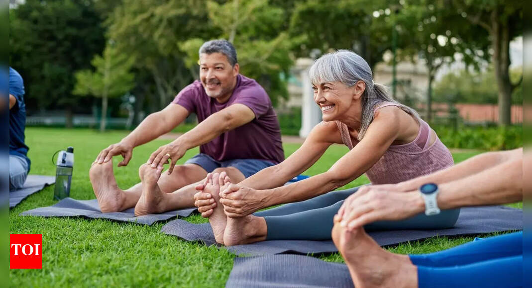 7 Best stretches for people over 60 to improve flexibility strength and mobility