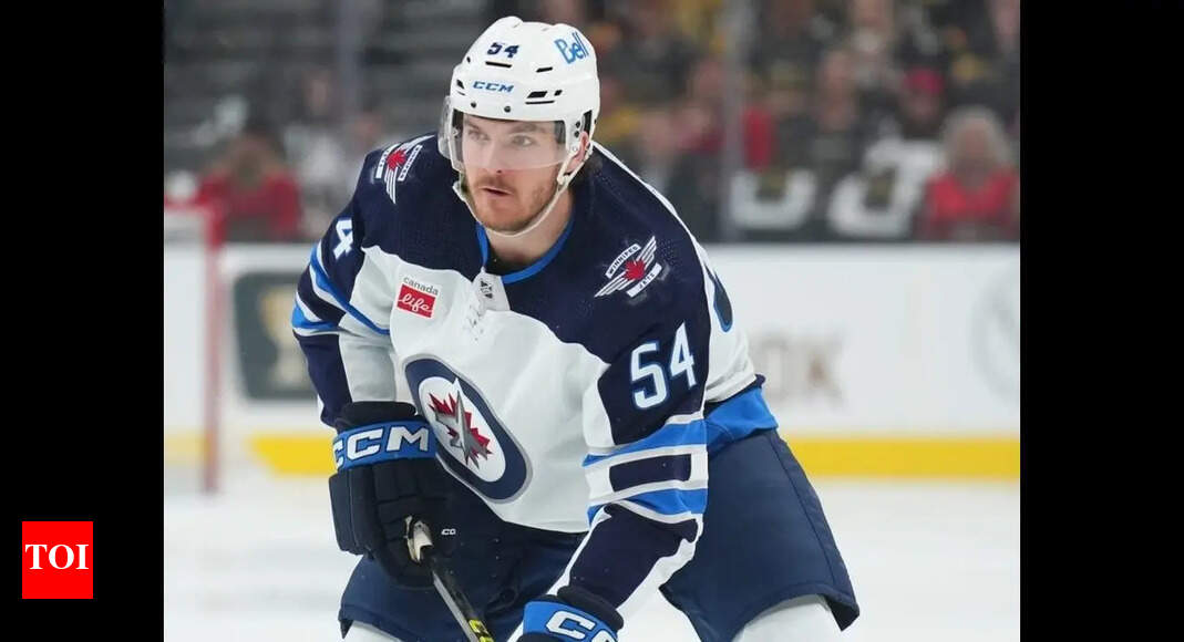 Major blow for Winnipeg Jets as Dylan Samberg out with broken wrist