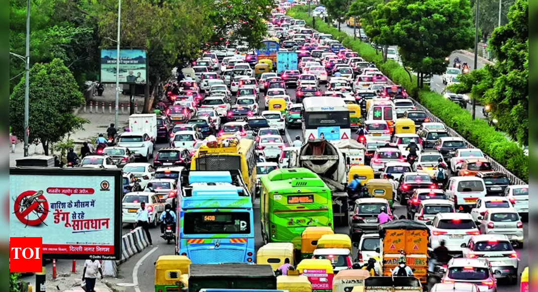 Delhi chokes, expect more of it as PM Narendra Modi to attend CR Park puja today