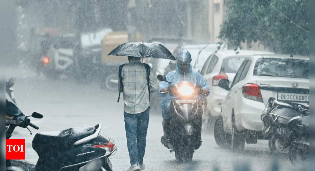 Heavy rains lash Delhi: IMD issues 'orange alert', IndiGo warns of flight delays