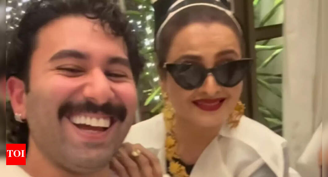 Orry shares fun moments with Rekha, fans call him 'Hilarious'- WATCH