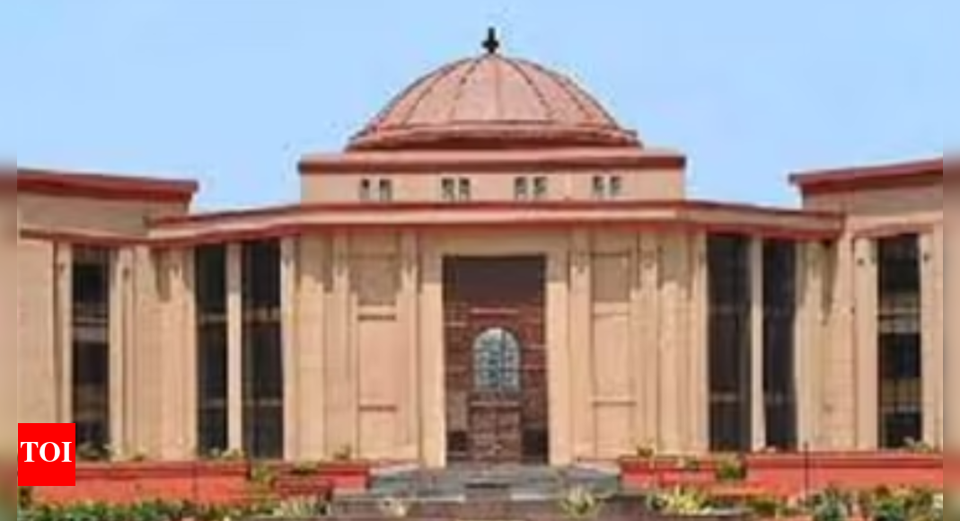 Chhattisgarh HC nullifies professor’s suspension, slams action as gross violation of natural justice