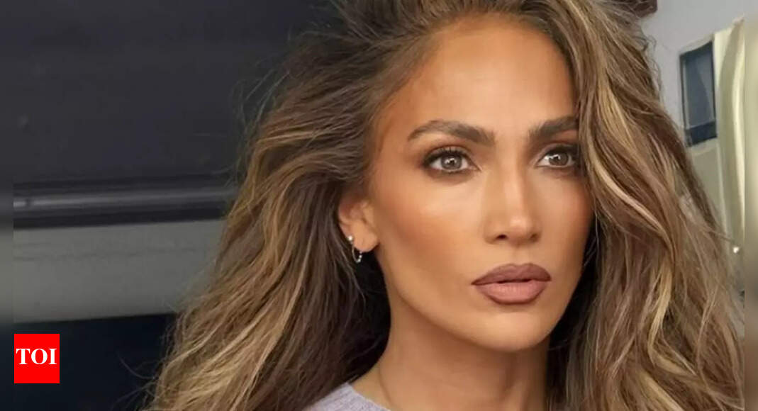 'Atlas’ star Jennifer Lopez talks acting career highs and lows - ‘You can't let that discourage you…’