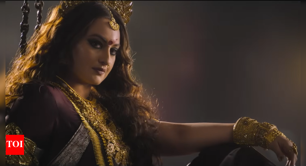 'Dhana Pisaachi' lyrical video out: Watch Sonakshi Sinha in fierce goddess avatar in 'Jatadhara' song
