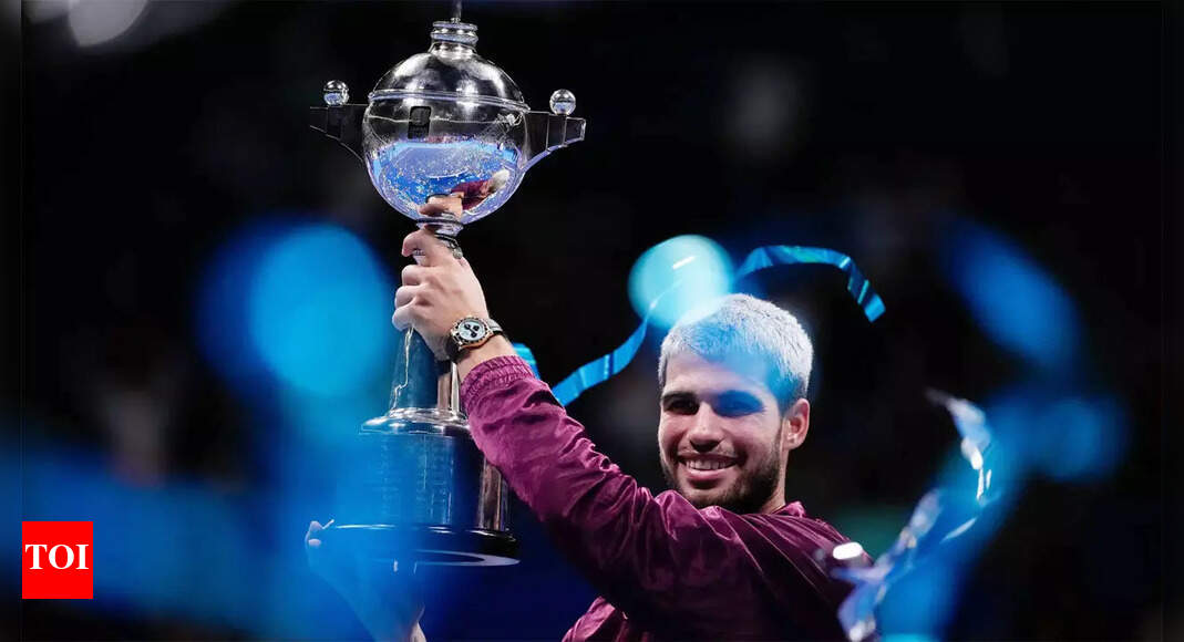 Japan Open: Carlos Alcaraz beats Taylor Fritz in Tokyo for eighth title of season