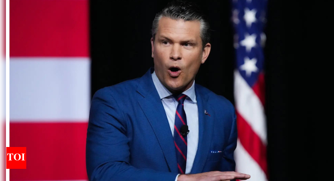 <div>‘Fat generals, admirals unacceptable’: Pete Hegseth convenes meet with US military officials; directives given on fitness, ‘woke culture'</div>