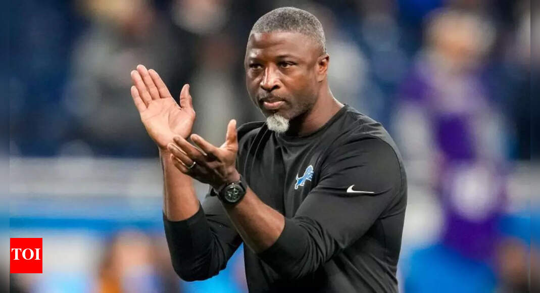 Coach Aaron Glenn explodes on Jets players after Dolphins loss, locker room tirade shakes 0-4 New York
