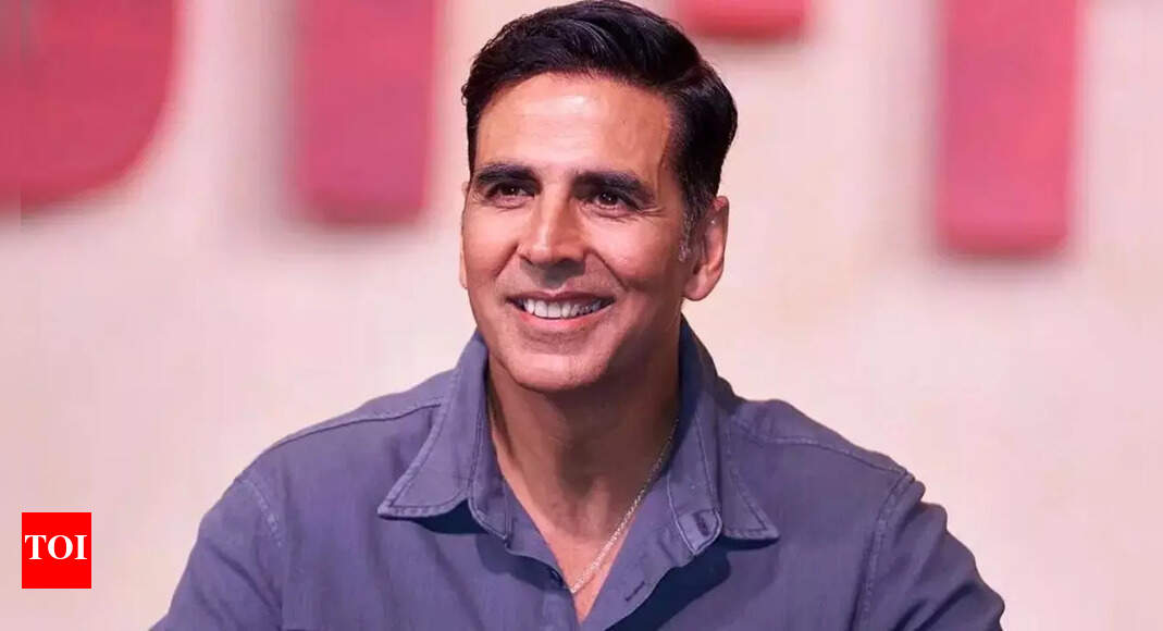 Akshay reveals his trick to avoid drinks at parties