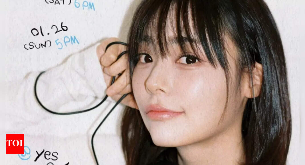 ‘Even if anonymity is guaranteed online…’: QWER faces backlash over plagiarized lightstick controversy, member Siyeon responds