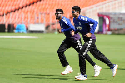 Cues from Ahmedabad nets: Mohammed Siraj, Prasidh Krishna let it rip; Injury blow for India?