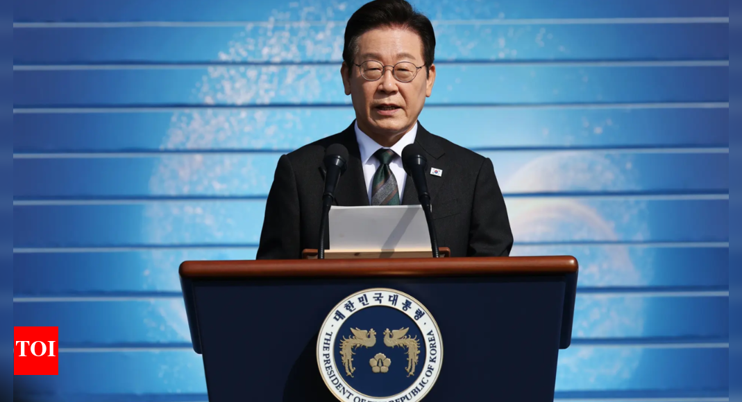 <div>South Korea's president calls for more self-reliant military as questions arise about US commitment</div>