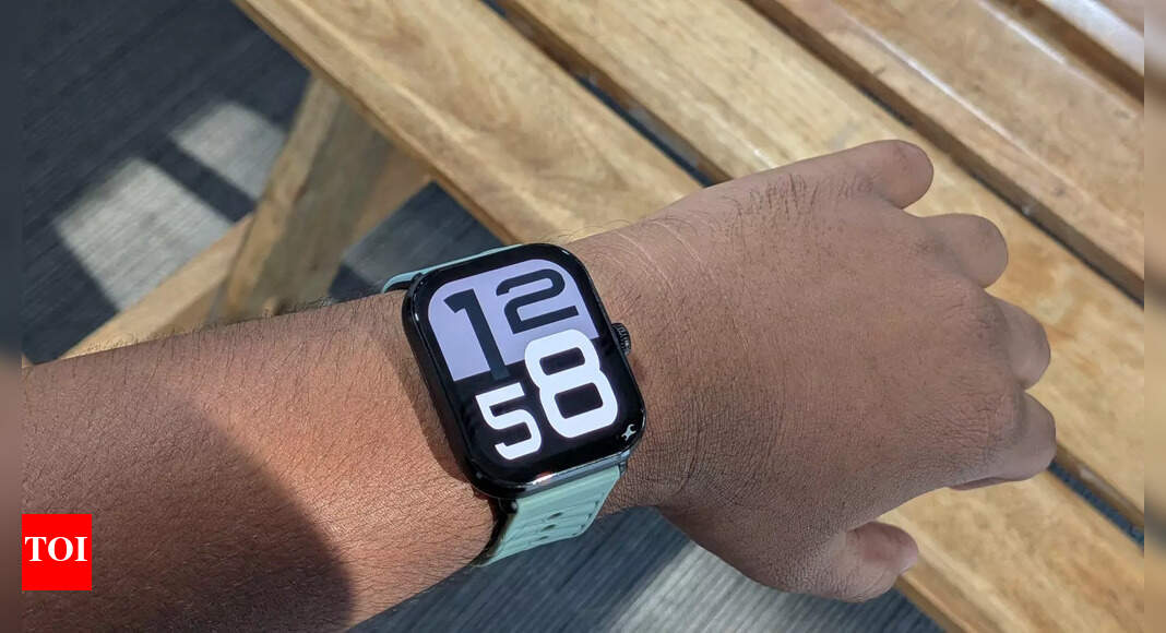 Fastrack MYND smartwatch review: AI features on a budget
