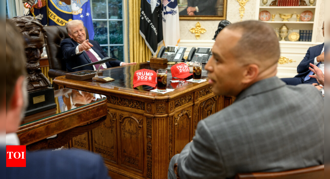 ‘Trump 2028’ hats in White House: US President continues to troll Democrats; shares photos after meeting with Schumer, Jeffries