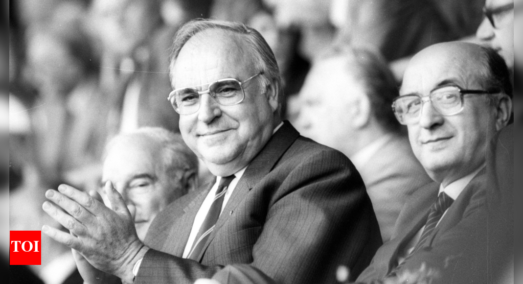<div>Berlin honors 'Chancellor of Reunification' Helmut Kohl</div>