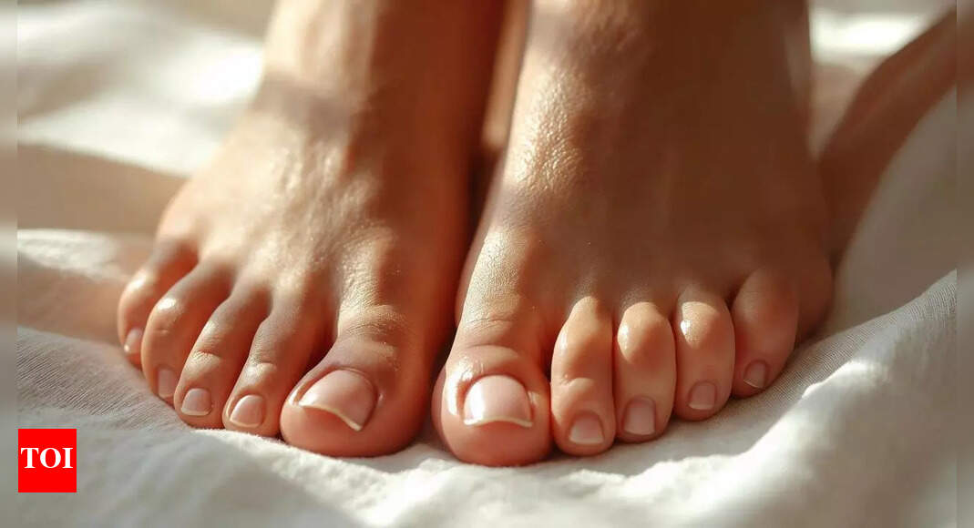 Why ignoring these 5 signs in your feet could indicate nutritional deficiencies