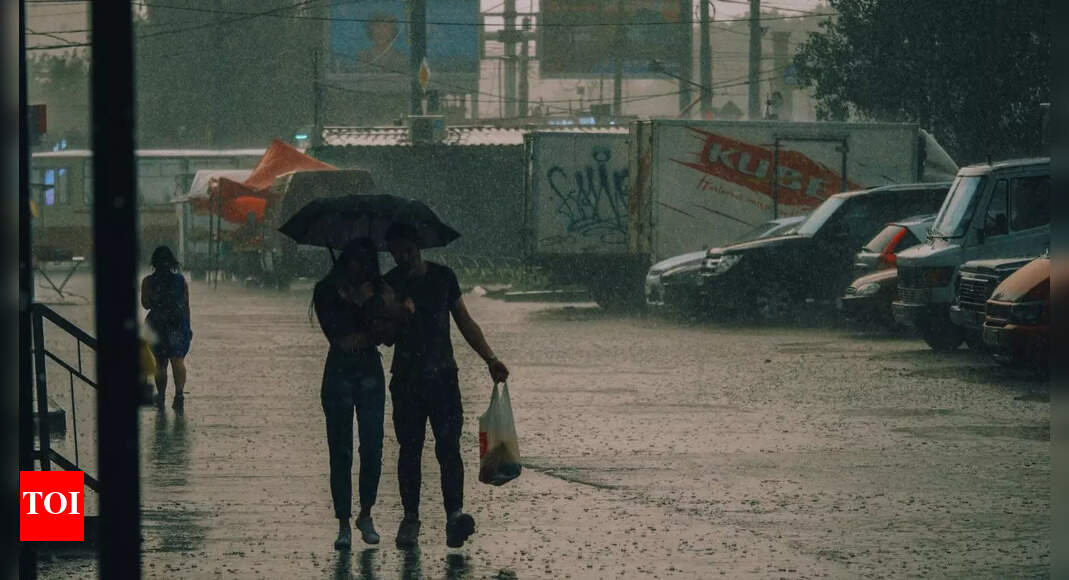 IMD predicts heavy rainfall across east India; Odisha to experience extreme rainfall