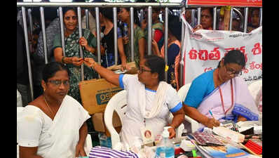 Behind Vijayawada’s Dasara glare, unseen hands at work