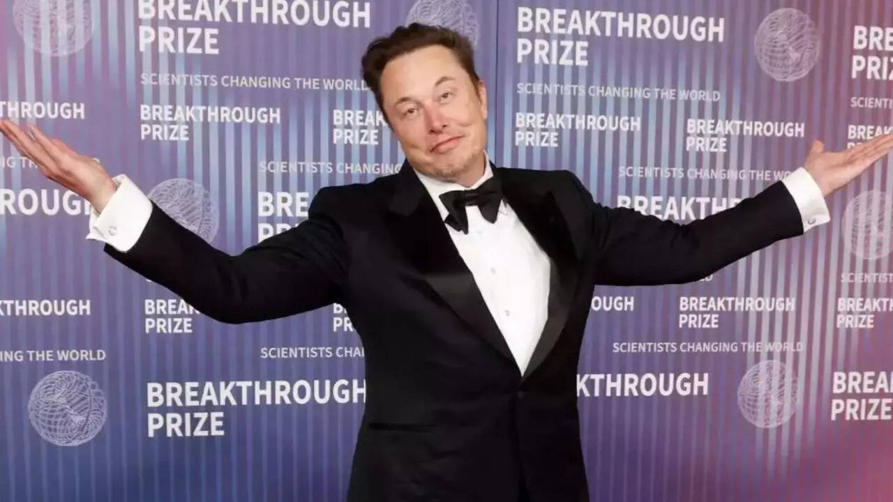 Elon Musk sets net worth record! First billionaire to touch $500 bn; how Tesla has driven the surge - The Times of India