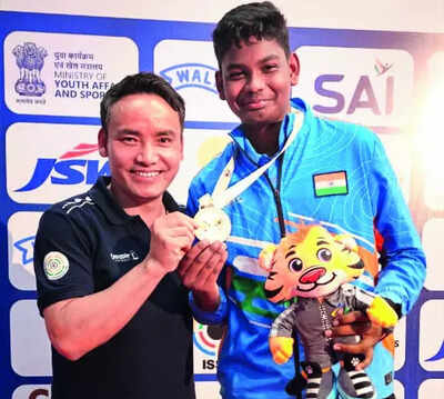 Smoking gun! Young coaches add firepower to Team India
