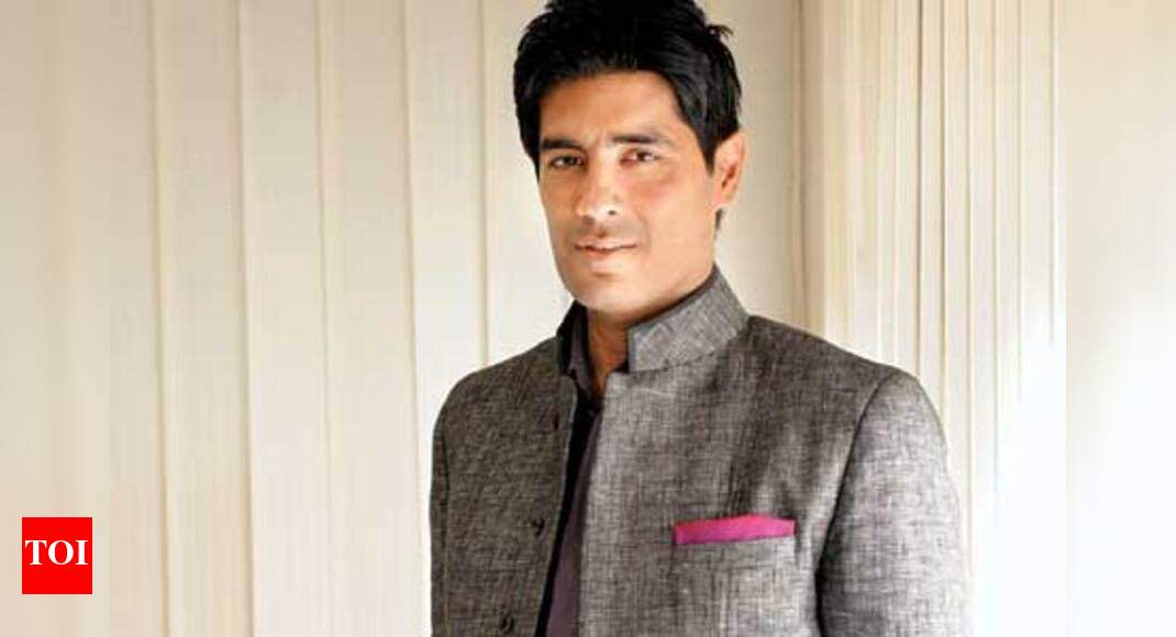 manish malhotra white suit collection